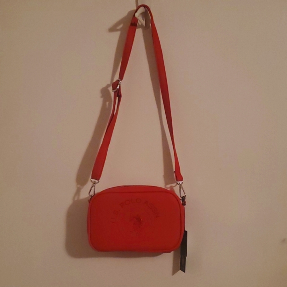 U.S. POLO ASSN. RED cross body to belt bag